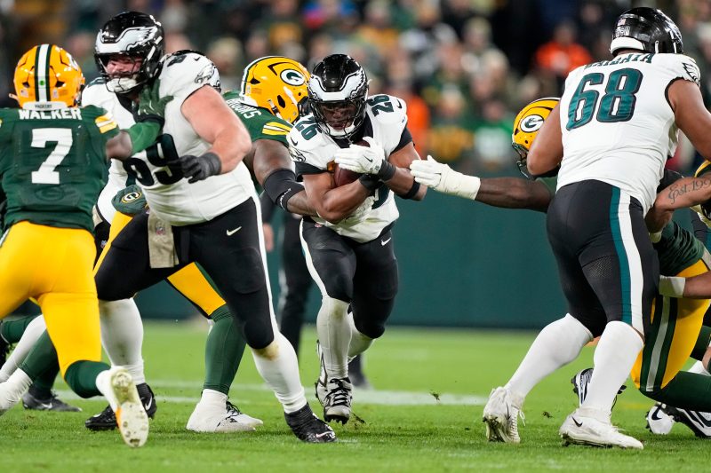 Winners and losers from MNF: Eagles win ugly defensive slugfest